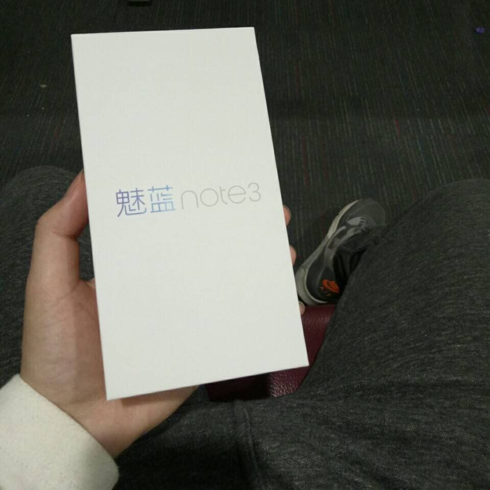 Meizu m3 noteの箱が公開されました。型番はM681Q